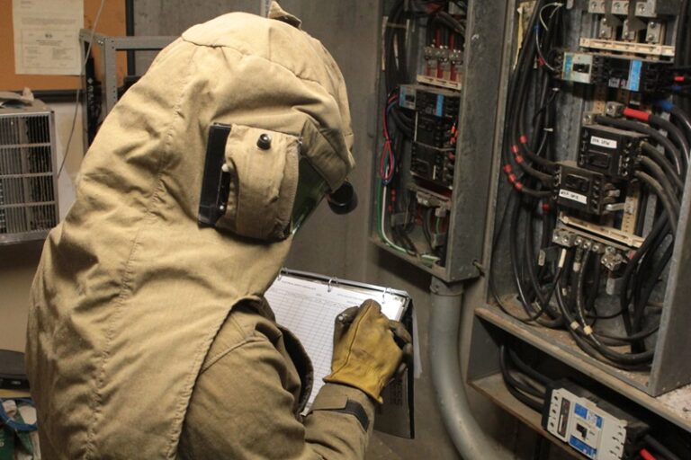 How Arc Flash Study Can Prevent Work Accidents and Downtime