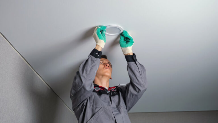 How to change a recessed bulb